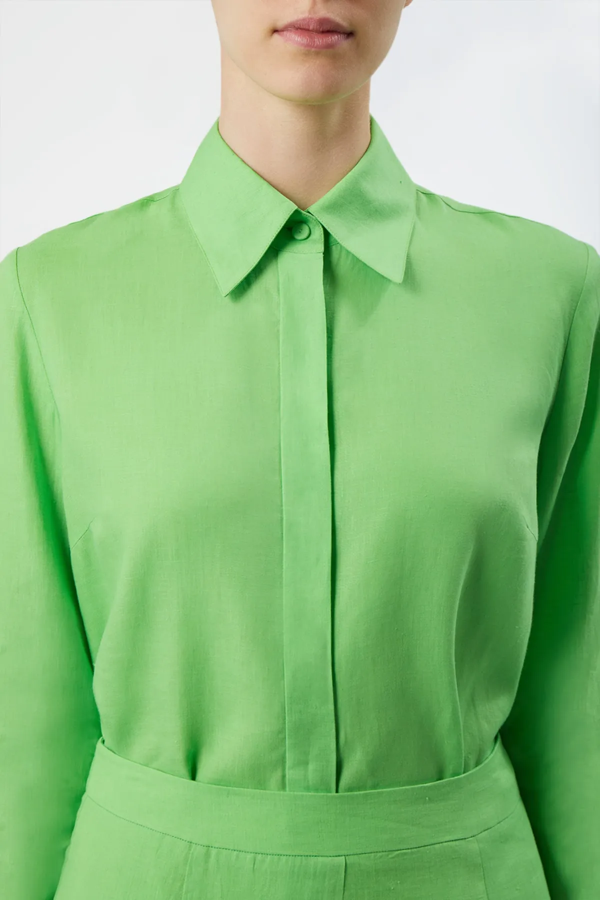 Cruz Shirt in Fluorescent Green Aloe Linen