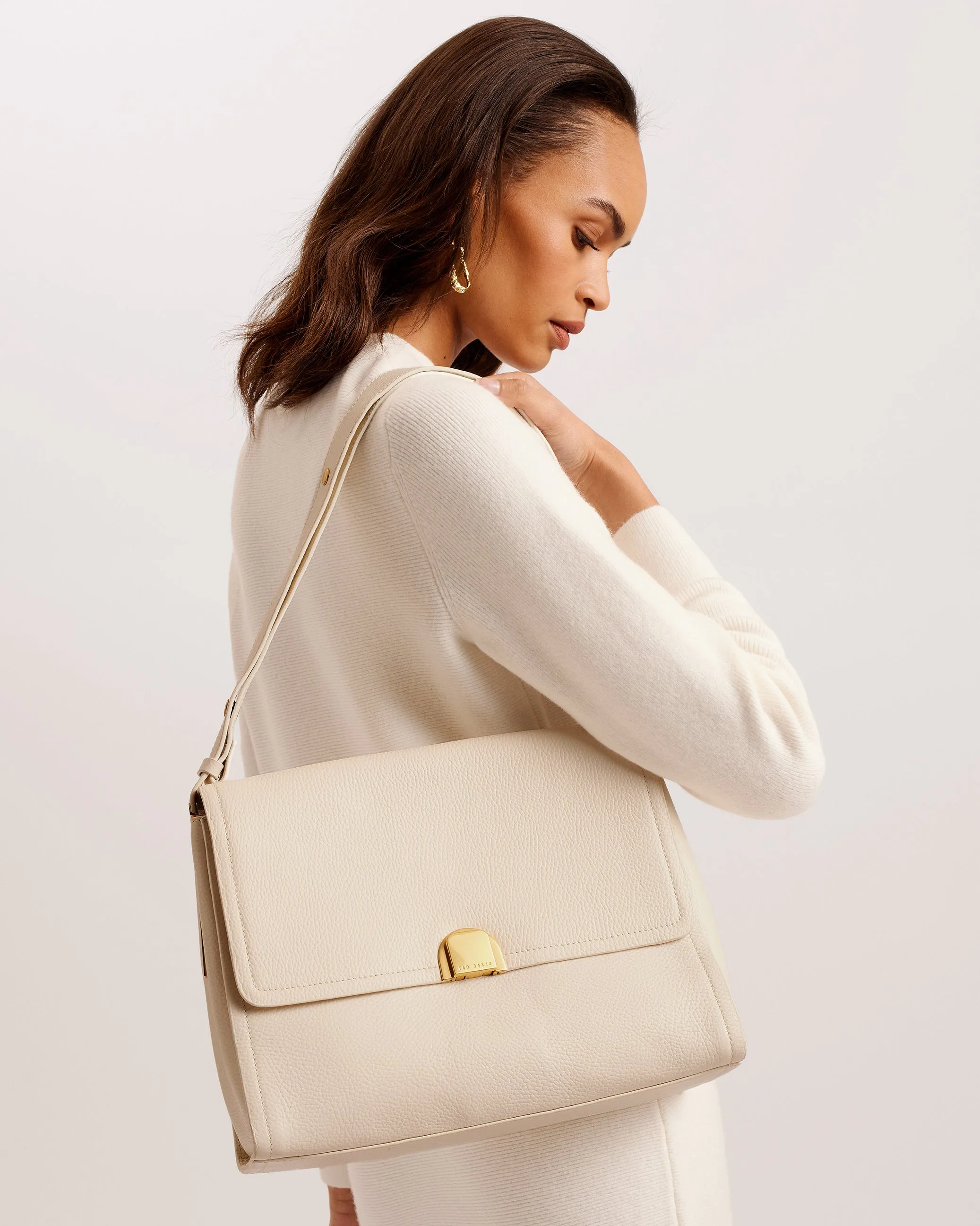 Imilily Lock Detail Large Shoulder Bag Ivory