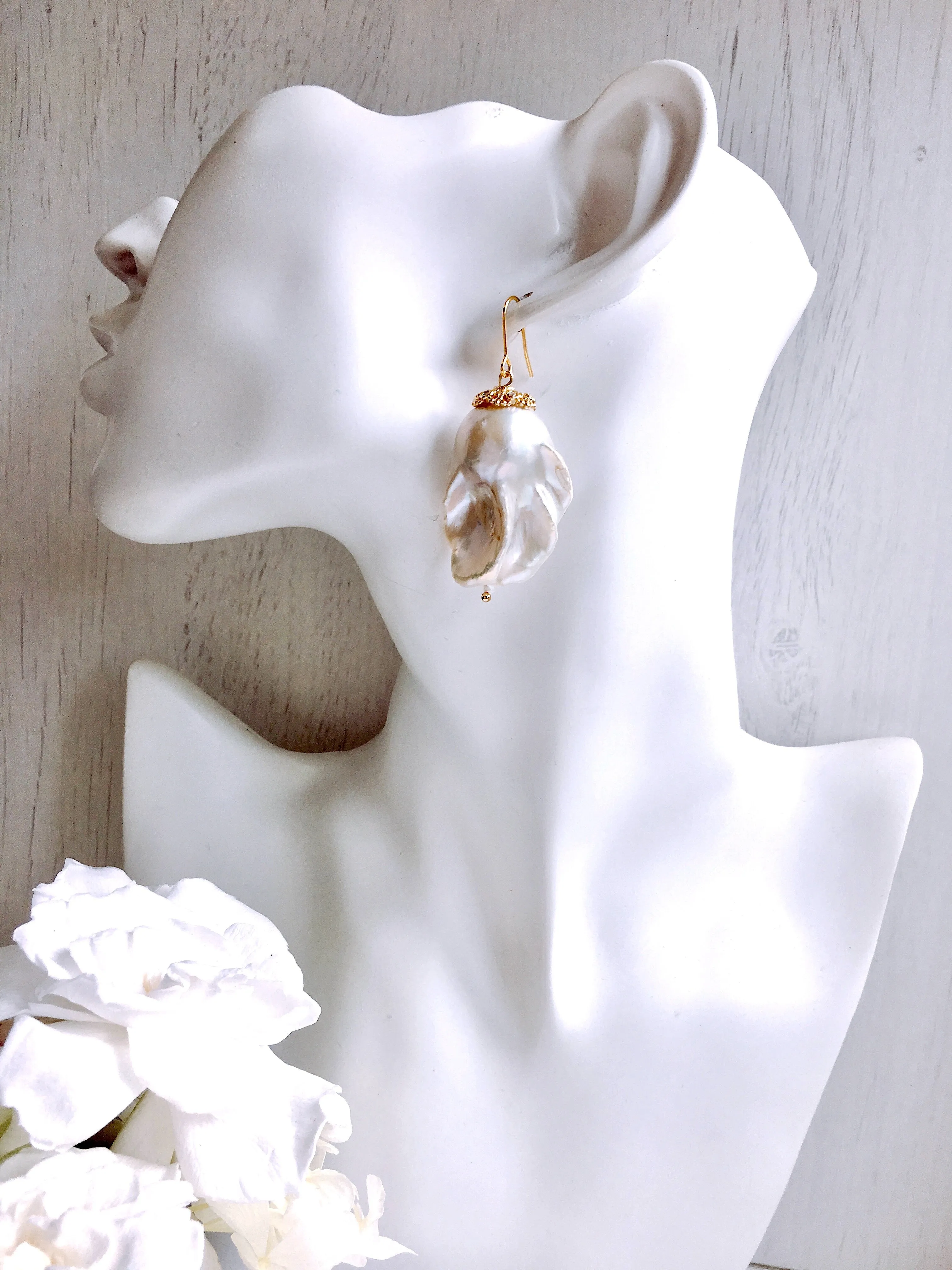 Nugget white baroque freshwater pearls earrings NPE005