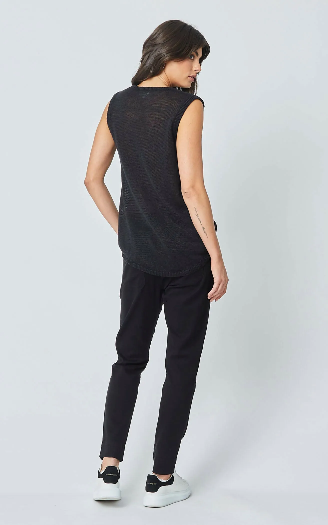 Ricita Black Linen Knit Top