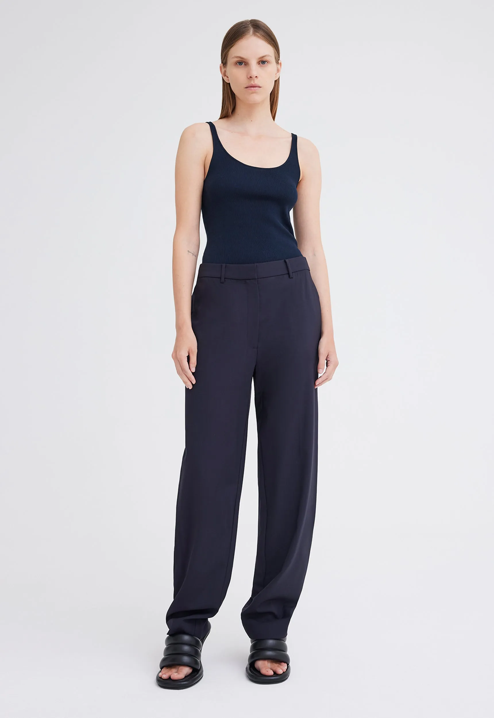 Riki Merino Wool Pant - Darkest Navy