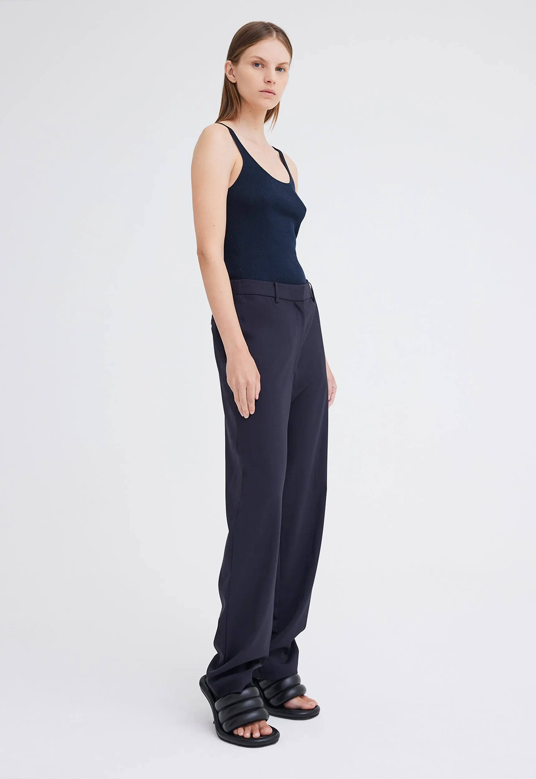 Riki Merino Wool Pant - Darkest Navy