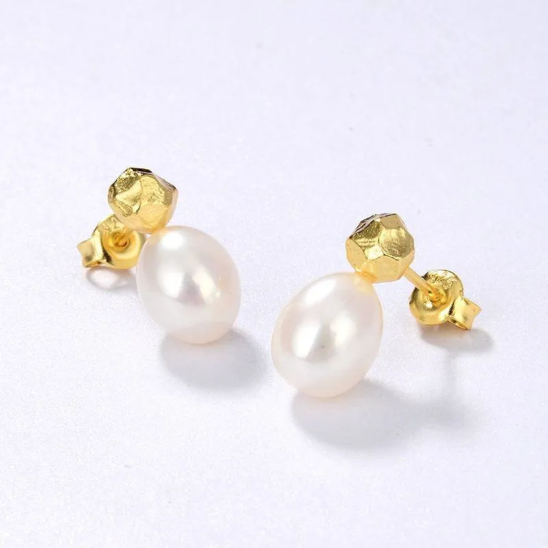 Teardrop Pearl Earrings